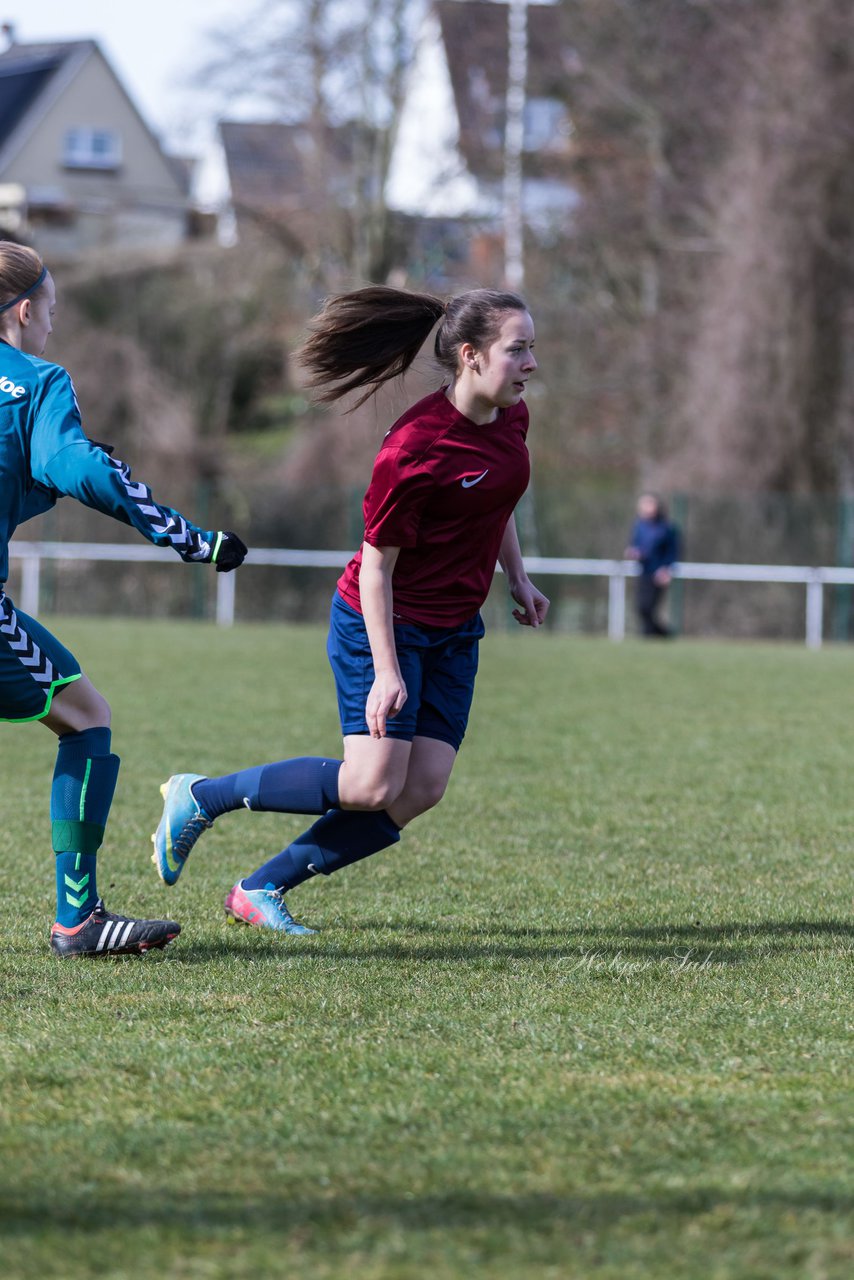 Bild 133 - B-Juniorinnen VfL Oldesloe - Krummesser SV _ Ergebnis: 4:0